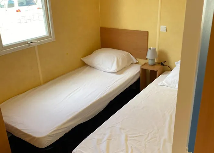 Mobil 5 Personnes - *** Les Ollivaud- Camping