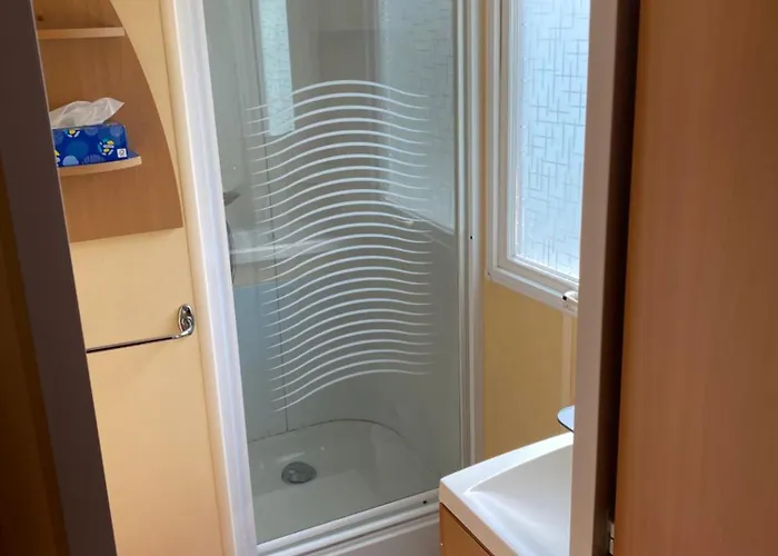 Camping Mobil 5 Personnes - *** Les Ollivaud-